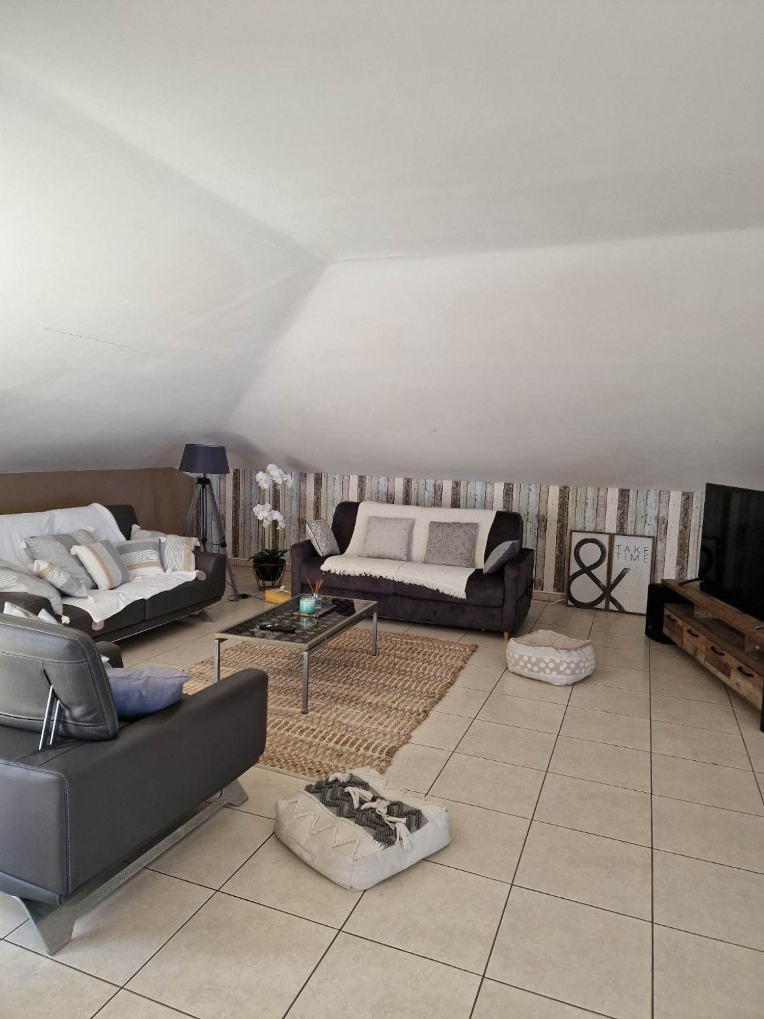 Appartement Villa Sur Le Toit, Vue Mer Saint-Gilles-les Bains Exterior foto